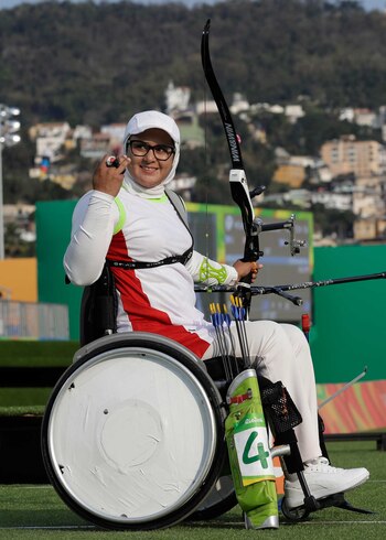 Tiradora con arco, 31 años