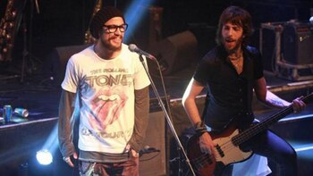 Daniel Osvaldo, cantando con “La