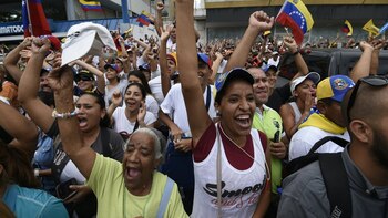 Los venezolanos salen de nuevo