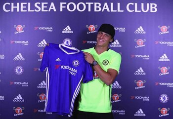 El brasileño David Luiz regresó