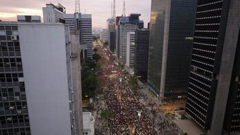 Avenida Paulista, cargada de manifestantes