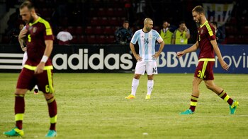 Argentina no pasó del empate
