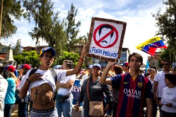 Los venezolanos reclaman que se