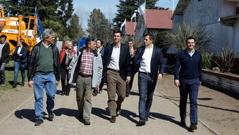 Urtubey recorrió Bolivar junto al