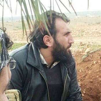 Abu Omar Saraqeb en el frente de batalla sirio
