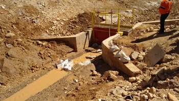 La compuerta por la que