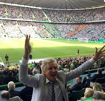 Rod Stewart se divirtió con