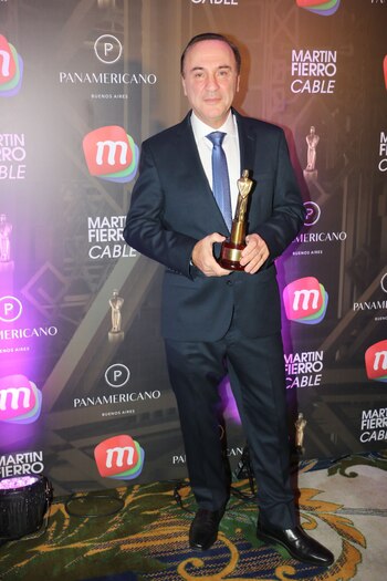 El doctor Furman recibió el premio por su programa “Sin Dolor” (Verónica Guerman / Teleshow)