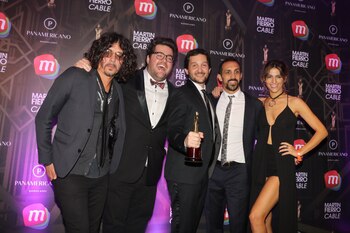 El equipo de Nunca Es Tarde ganó su Martín Fierro por programa Deportivo (Verónica Guerman / Teleshow)