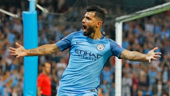Agüero es calificado como uno de los mejores delanteros de la historia en la Premier League (Reuters)