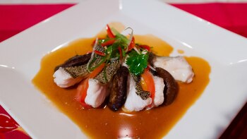 Besugo en láminas (Adrián Escandar)