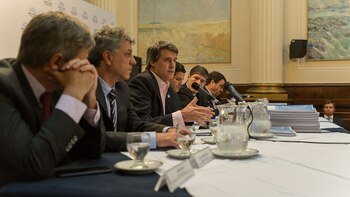 El equipo de Alfonso Prat-Gay