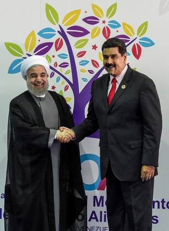 Hasan Rohani y Nicolás Maduro