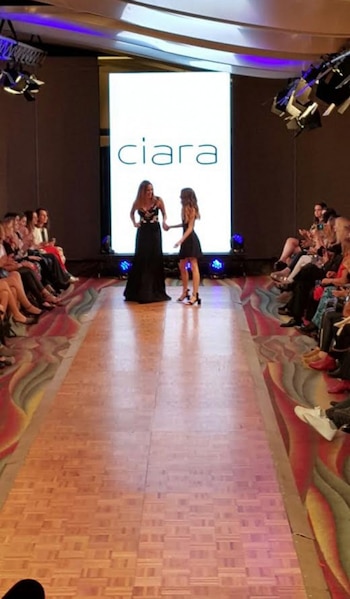 Belén y Sofía desfilaron juntas