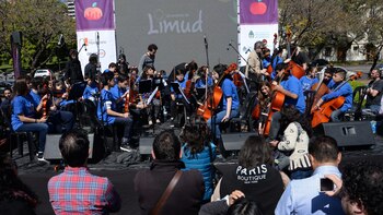 El evento contó con bandas