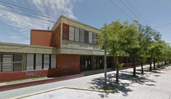 Frente del Colegio Industrial de