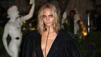 Cara Delevingne fue al desfile