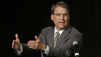 El gobernador de Carolina del