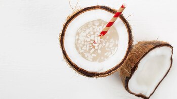 El agua de coco tiene