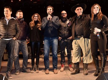 Con El Chaqueño Palavecino, Soledad Pastorutti y otros referentes del folclore