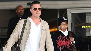 Brad Pitt con su hijo