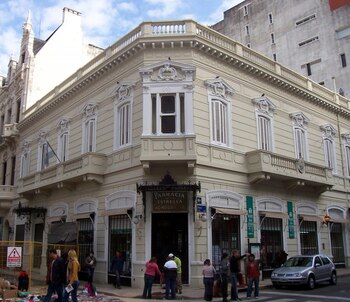 Es un compendio de toda