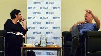 Flavia Pittella entrevistó a Irvine