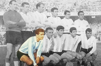 “El Loco” Corbatta jugó en Racing, Boca, Deportivo Independiente Medellín y San Telmo, entre otros