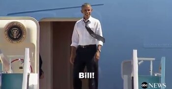 Barack Obama en la escalinata del Air One Force