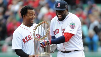 David Ortiz recibió un trofeo