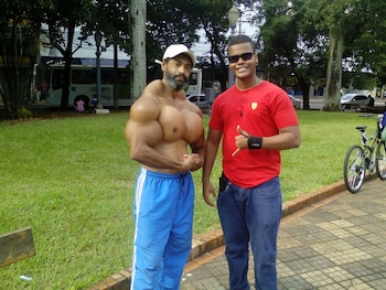 Mucha gente se toma fotografías