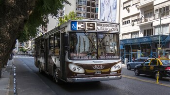 El colectivo hacía su recorrido