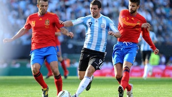 Piqué jugó en el Monumental