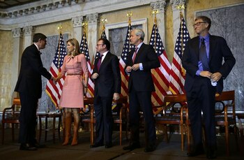 Durante sus tres años en el reinado holandés logró mantener vínculos empresariales con figuras top del planeta. Toda una mujer empoderada (Alex Wong/Getty Images)