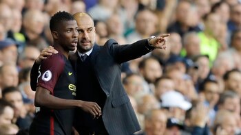 Pep Guardiola da indicaciones a