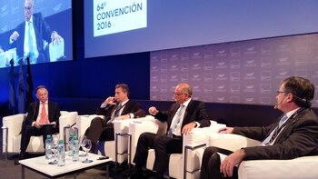 Los máximos dirigentes de la