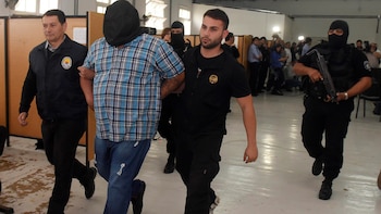 Uno de los detenidos