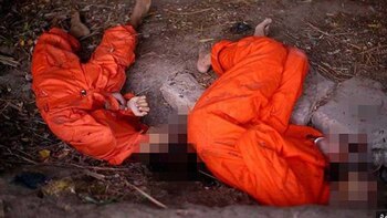 Así yacen los cuerpos de