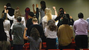 Muchos protestaron contra la designación