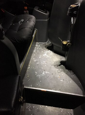 Los vidrios rotos en el