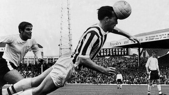 El ex futbolista Jeff Astle