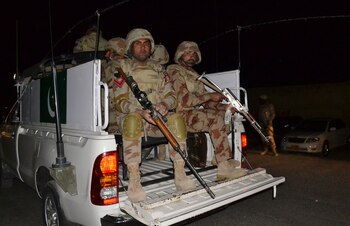 Las fuerzas de seguridad batallaron