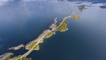 A través de sus 8,72