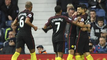 Sergio Agüero, la figura del Manchester City ante el West Bromwich Albion (AP)