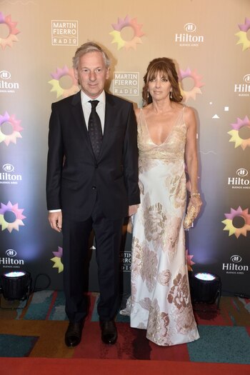 Marcelo Longobardi y su señora