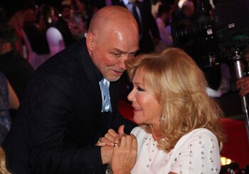 Ronnie Arias y Soledad Silveyra