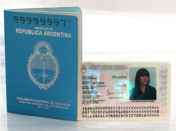 La libreta confeccionada a mano