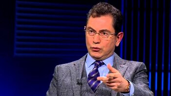 Kadri Gürsel es presidente de