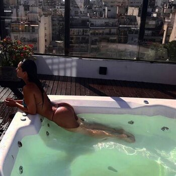 La morocha tiene un cuerpo para el infarto