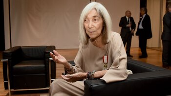 María Kodama recibió la Orden